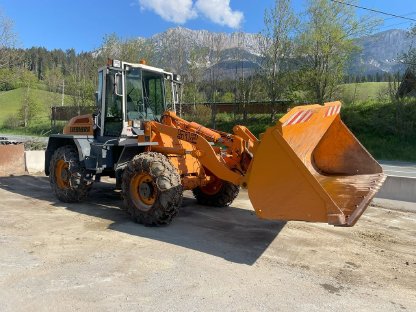 Liebherr L512