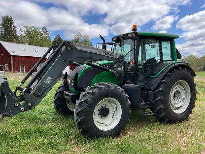 Traktor Valtra N141