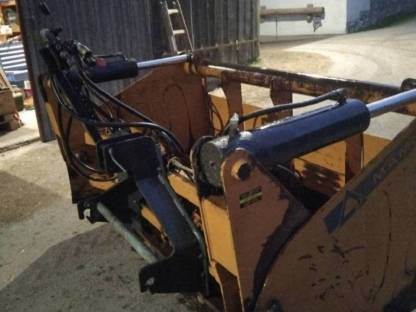 Bild 3:Silozange Mammut SC195