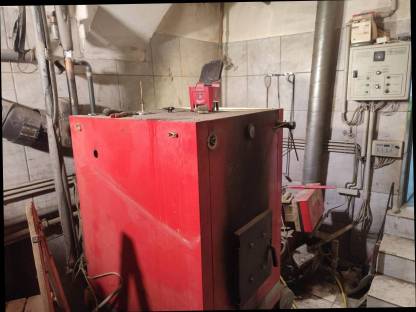 Bild 2:Hargassner WTH 45 Hackschnitzel Heizung