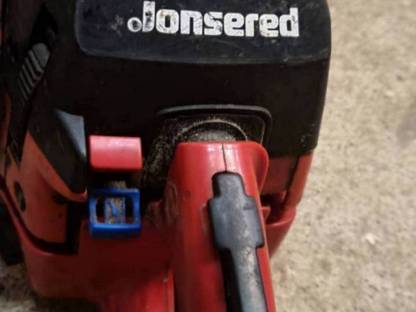 Bild 2:Jonsered CS 2147