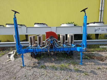 Bild 4:Monosem NG+ 4R 6-reihige Einzelkornsämaschine