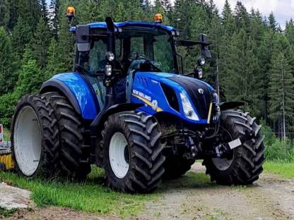 New Holland T5 EC Electro Command