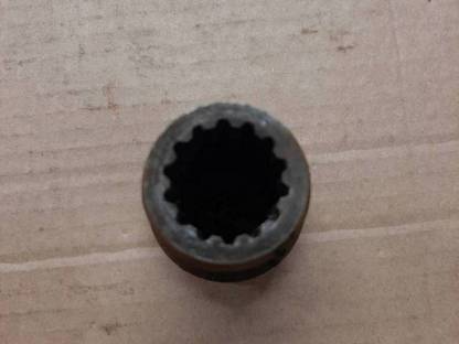 Bild 2:Deutz Muffe Zapfwelle