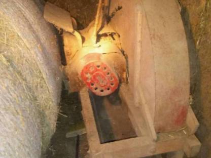 Bild 2:Futterschneidmaschine