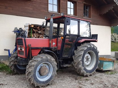 Massey Ferguson 253