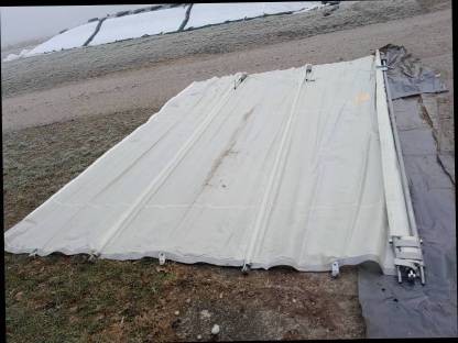 Bild 4:Windschutz-Schiebetor von Agrotel