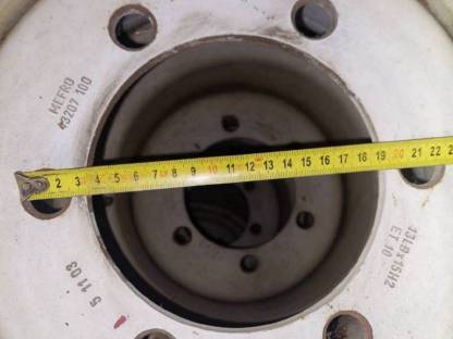 Bild 4:Reifen 33x15.50R15 BKT