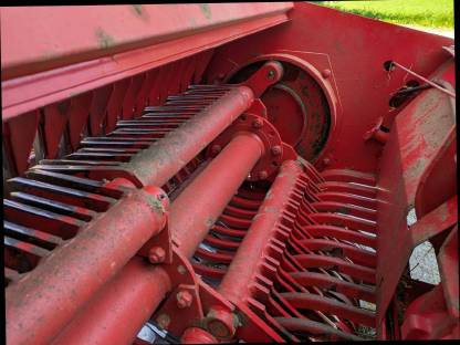 Bild 4:Ladewagen Pöttinger Boss 1T