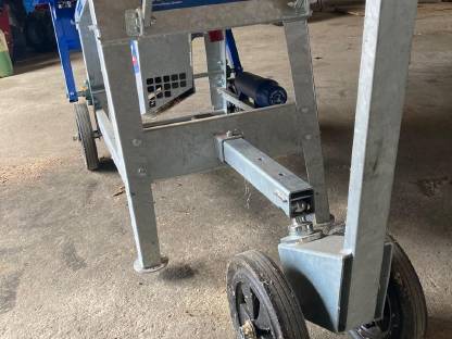 Bild 4:Tischwippkreissäge Binderberger