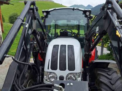 Steyr 4065s Kompakt
