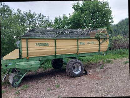 Bild 3:Ladewagen Krone Titan 4/32