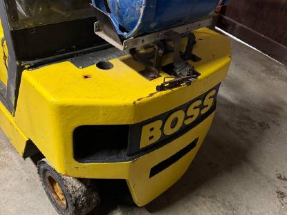 Bild 3:Stapler 1,6 t mit Seitenverschub