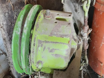 Bild 3:Messerantrieb und Rapstrenner für CLAAS Mähdrescher