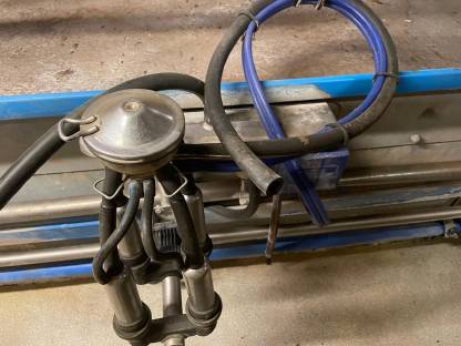 Bild 3:Melkanlage mit Tandemmelkstand