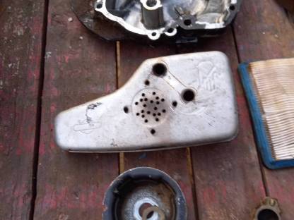 Bild 3:Rasenmäher Restteile Briggs & Stratton