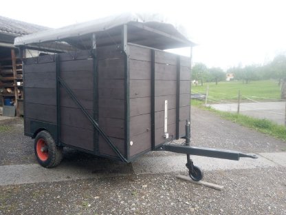 Viehtransportanhänger / Viehwagen