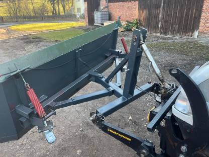 Bild 3:Schneeschild, Schiebeschild (Marke Eigenbau)