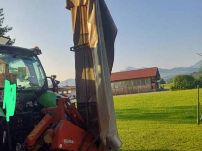 Bild 2:Kuhn GMD 700