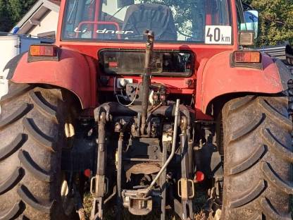 Bild 4:Lindner Geo 100 mit Frontlader