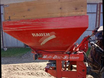 Bild 2:Düngerstreuer Rauch MDS 901