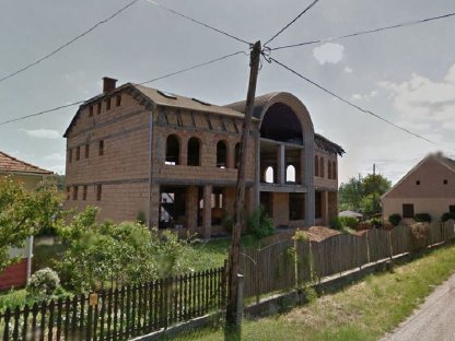 Wohnhaus mit Gewerbebetrieb (Sägewerk) zu verkaufen - Ungarn