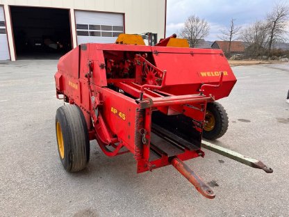 Bild 3:Ballenpresse Welger AP 45