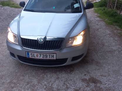 Auto