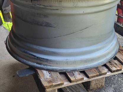 Bild 2:Traktorfelgen