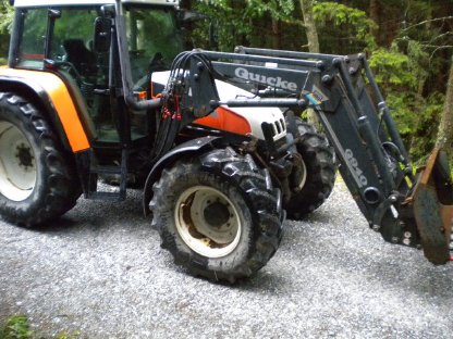 STEYR-CASE 86 mit Frontlader