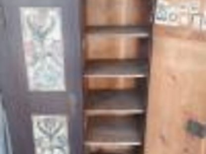 Bild 4:Bauernkasten aus dem 17. Jhdt, schöner Jagdschrank