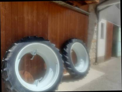 Zwillingsräder 300/85 R42