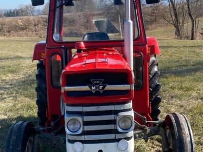 Bild 3:Massey Ferguson 135