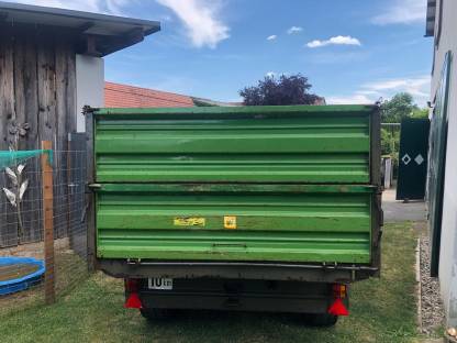 Bild 3:Einachskipper Vogel und Not