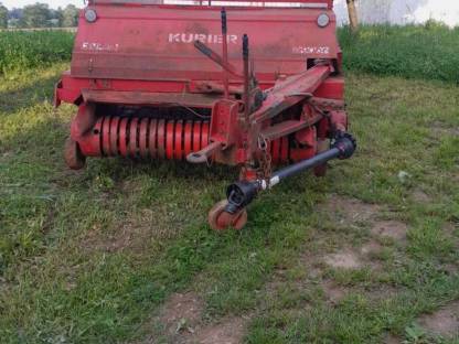 Bild 4:Pöttinger Kurier Ladewagen