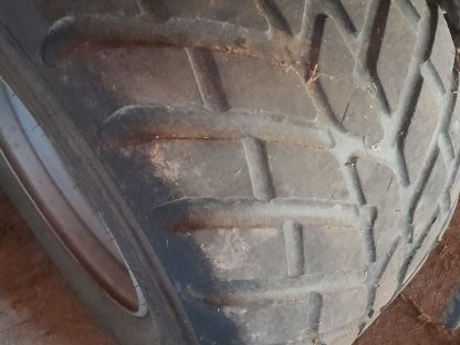 Bild 5:Reifen 600/50 R 22,5 mit Felgen