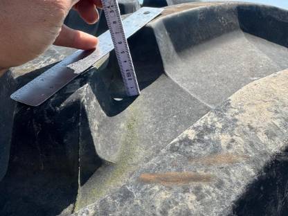 Bild 7:Traktorreifen 650/65 R 42 Trelleborg TM800 mit Felgen