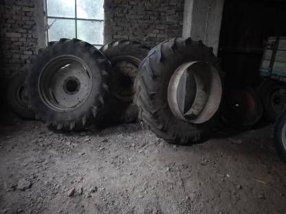 Bild 4:Zwillingsreifen-Set