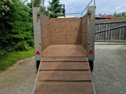 Bild 8:Viehanhänger zu verkaufen – stabiler Schmiedebau
