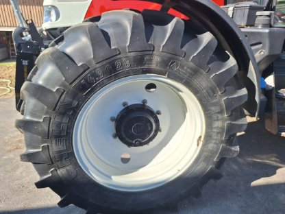 Bild 5:Traktorreifen 14.9 R 28, 18.4 R 38