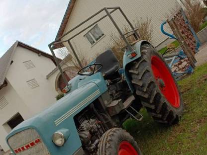 Eicher 3015