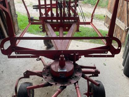 Bild 4:Kuhn GA 3201 G Schwader