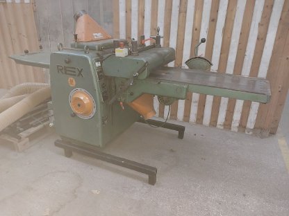 Leistungsstarke Dickenhobelmaschine zu verkaufen
