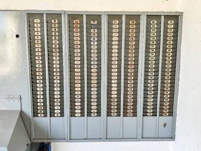 Bild 2:Stempeluhr von der Firma Regent