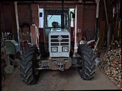 Traktor Steyr 8100