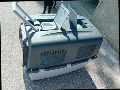 Bild 4:Hundetransportbox