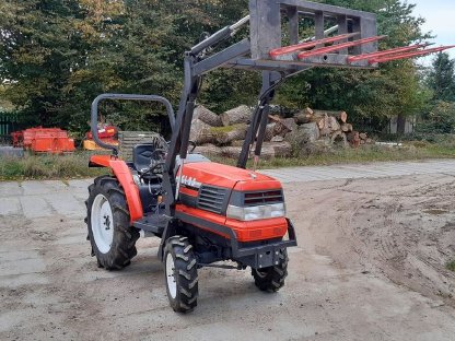 Kubota GL25 Kleintraktor, Frontlader, Mähwerk, Fräse
