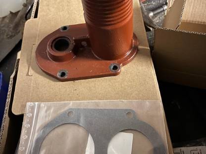 Bild 3:Schlauchanschluss Battioni Pagani MEC Kompressor