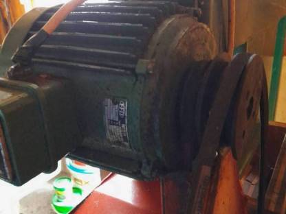 Bild 3:Hydr. Obstpresse