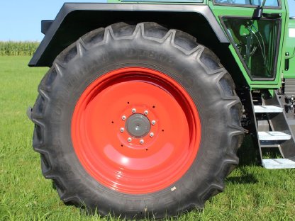 Bild 7:Fendt 311 Farmer LSA